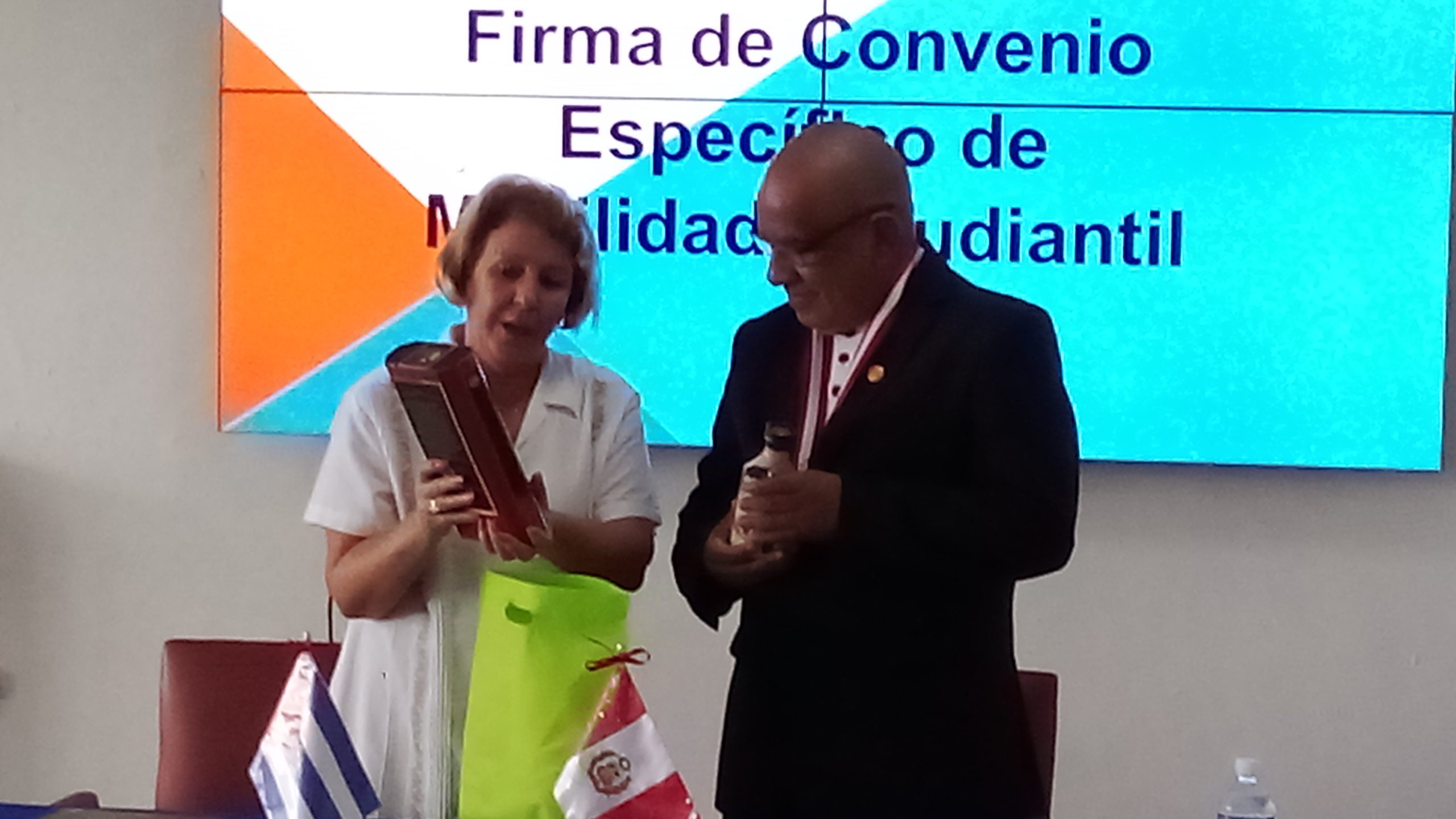 Firman Convenio de Cooperación Institucional la Universidad Nacional de Cañete y la Universidad de Matanzas.